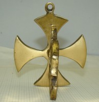 Крючок для одежды в виде мальтийского креста (V972)