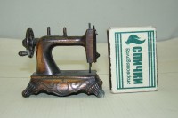 Точилка Швейная машинка (W325)