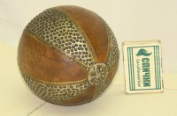Декоративный старинный шар (Q766)
