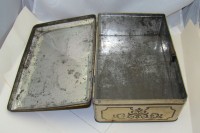 Коробка шкатулка жестяная старинная (X221)