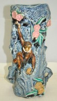 Ваза майолика с обезьяной винтажная (W280)