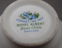 Royal Albert винтажная чайно-кофейная пара (A024)