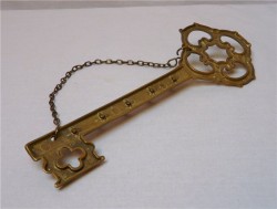 Вешалка крючки "Ключ" (S694)