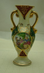 Вазочка маленькая сувенирная (X889)