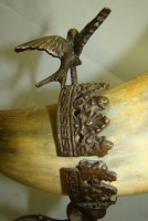 Статуэтка старинная Путти с рогом изобилия (Y905)