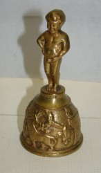 Колокольчик винтажный Писающий мальчик Брюссель (A539)