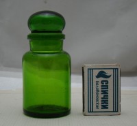 Баночка аптечная винтажная из зеленого стекла (M747)