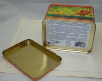 Жестяная коробка с музыкой. (A541)