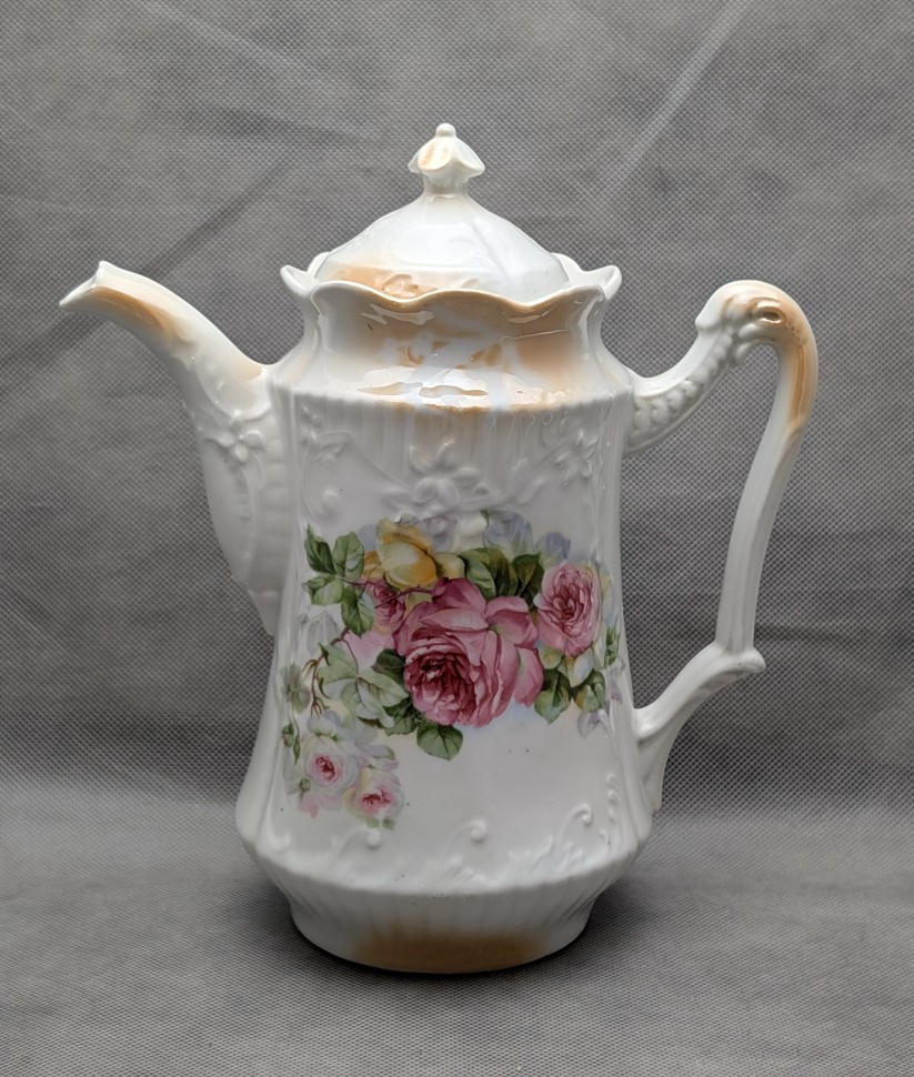 Большой винтажный фарфоровый кофейник (B034)