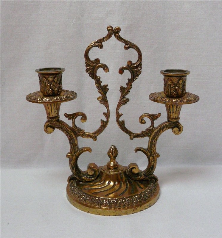 Подсвечник двухрожковый (K842)