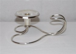 Подсвечник с ручкой под тонкую свечу "Сердце" (T074)