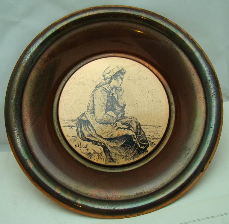 Тарелка декоративная на стену (U625)