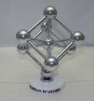 Пресс-папье сувенир Атомиум в Брюсселе (W818)