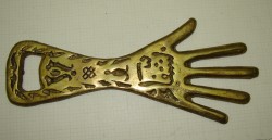 Открывалка Рука (X111)