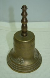 Колокольчик большой, очень звонкий (V191)