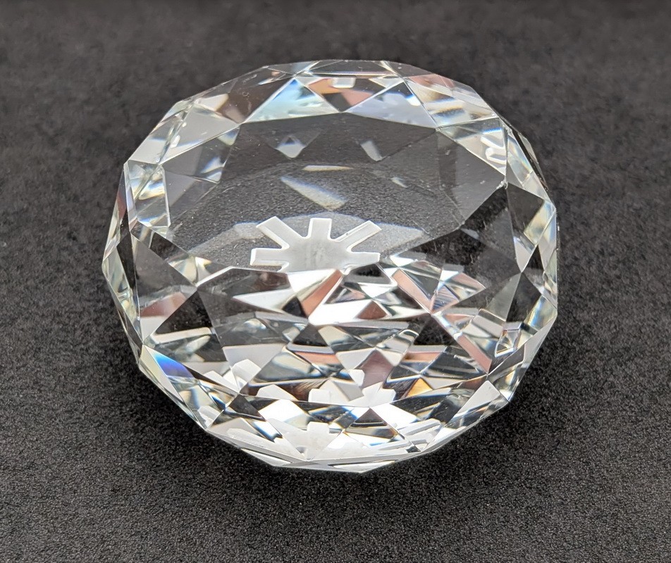 Пресс-папье хрустальное Кристалл (A939)