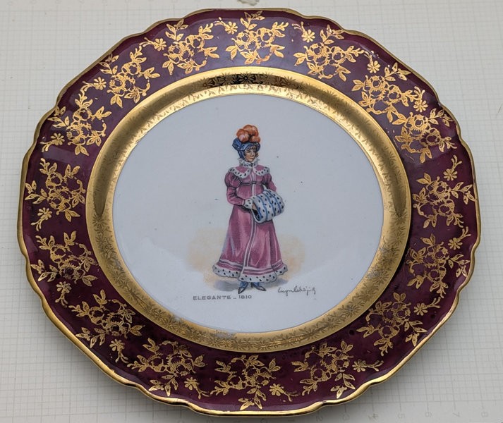 Тарелка старинная Мода 1810 (B134)