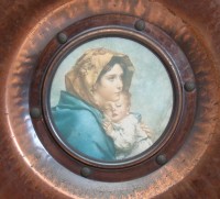 Тарелка настенная винтажная Мадонна (M167)