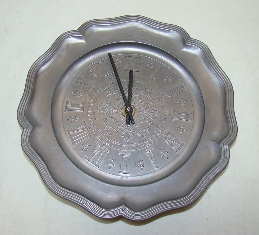 Часы тарелка настенные (U030)