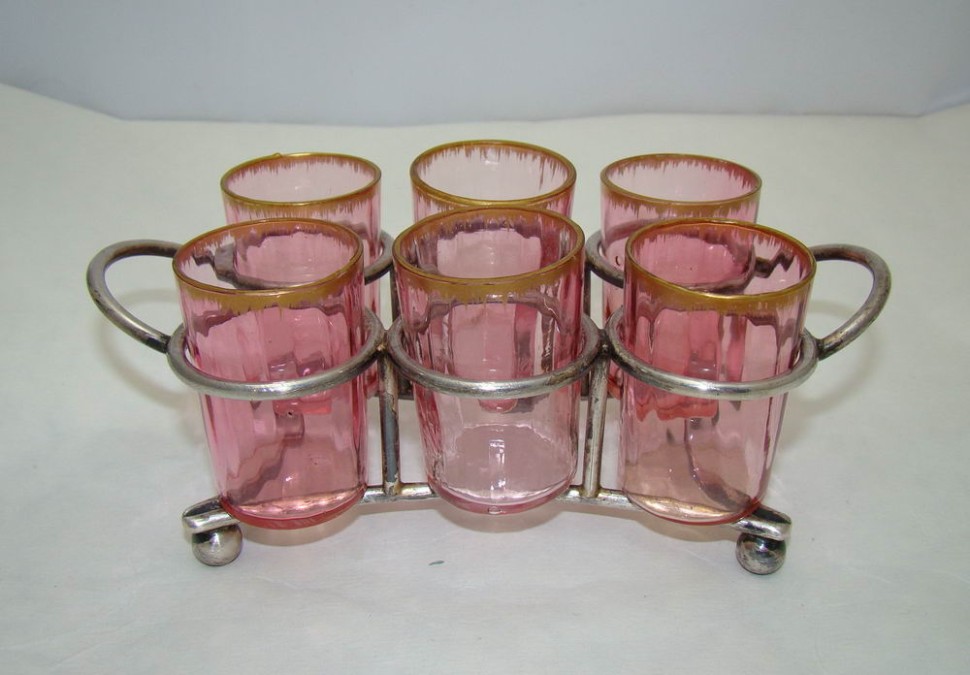 Стопки на подставке 6шт. (U130)