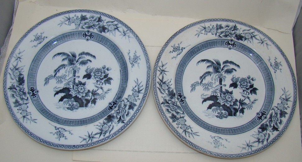 Wedgwood тарелки старинные Пальма 2 шт. (A351)