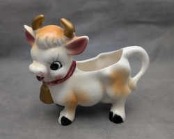 Молочник фигурка Корова (A844)