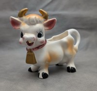 Молочник фигурка Корова (A844)