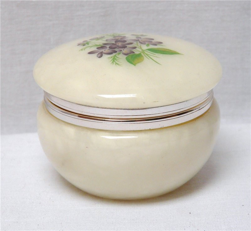 Шкатулка из камня (K352)