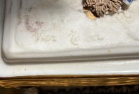 Статуэтка винтажная Девушка с корзиной цветов (A944)