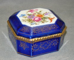 Herford шкатулка фаянсовая старинная (W228)
