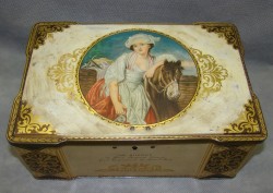 Thorne's Toffee шкатулка жестяная старинная (W504)