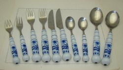 Столовые приборы с фарфоровыми ручками винтажные 10 шт. (Q521)
