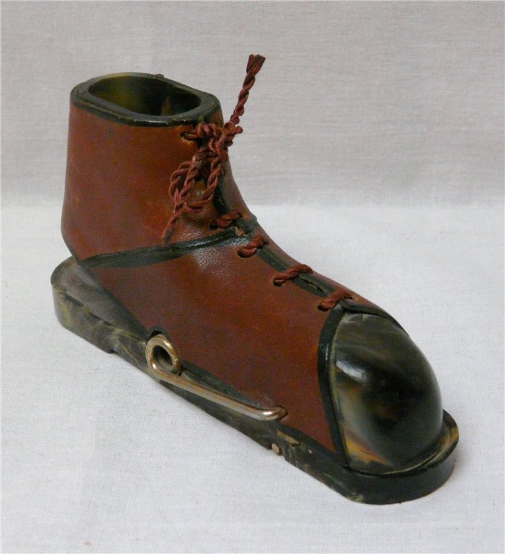 Карандашница - зажим для бумаг "Башмак" (K032)