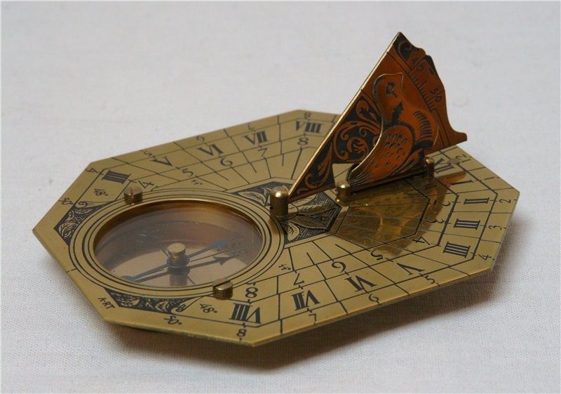 Интересные факты о стрелках на солнечных часах