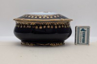 Friedrich Eger & Co винтажная шкатулка с галантной сценой (A949)