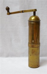 Кофемолка старинная (K170)