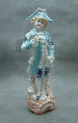 Фигурка фарфоровая (V274)