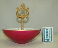Конфетница орешница с ручкой (M081)