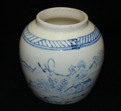 Ваза декоративная старинная (V848)