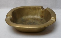 Пепельница (L222)