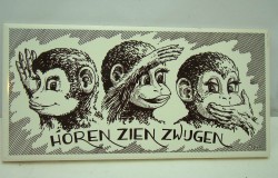 Плакетка керамическая "Три обезьяны" (U357)