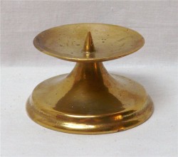 Подсвечник под широкую свечу (K225)
