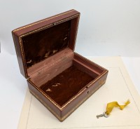 Шкатулка винтажная (A954)