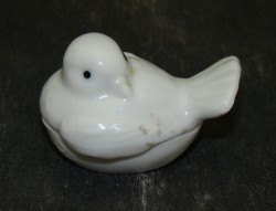 Шкатулка миниатюрная Птичка Goebel (Q654)