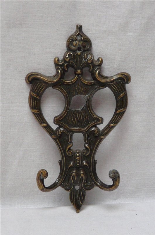 Вешалка с дефектом (K860)