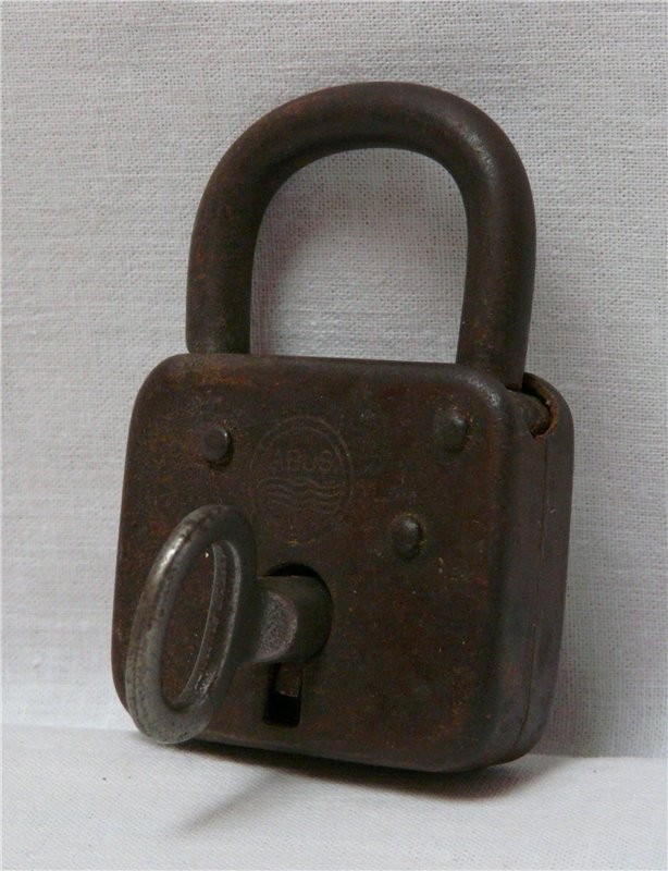 Замок навесной маленький (K924)