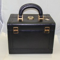 Саквояж несессер  винтажный  (Y535)