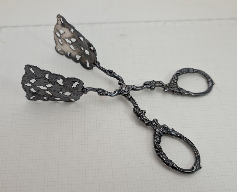 Сервировочные старинные кондитерские щипцы (A956)