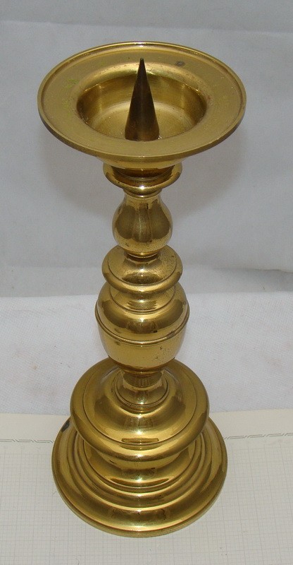 Подсвечник массивный старинный  (M476)