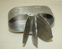 Шкатулка маленькая двухсекционная таблетница пепельница (Q073)